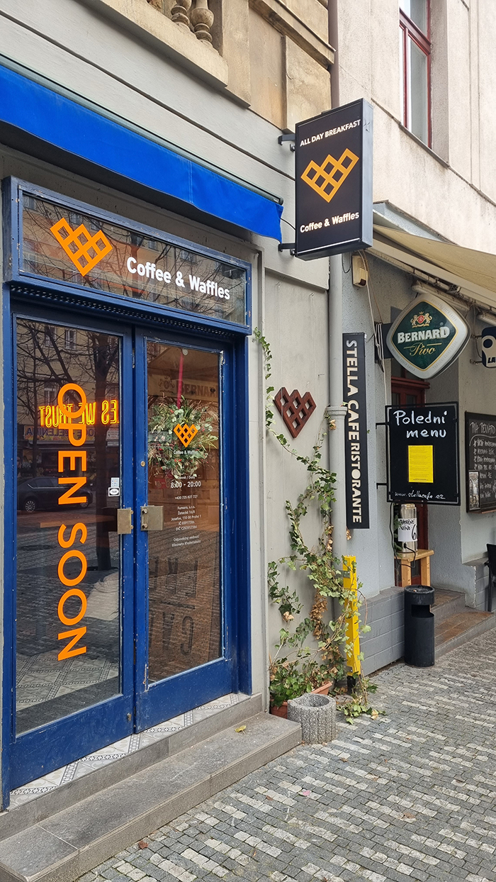 Branding provozoven Coffee & Waffles